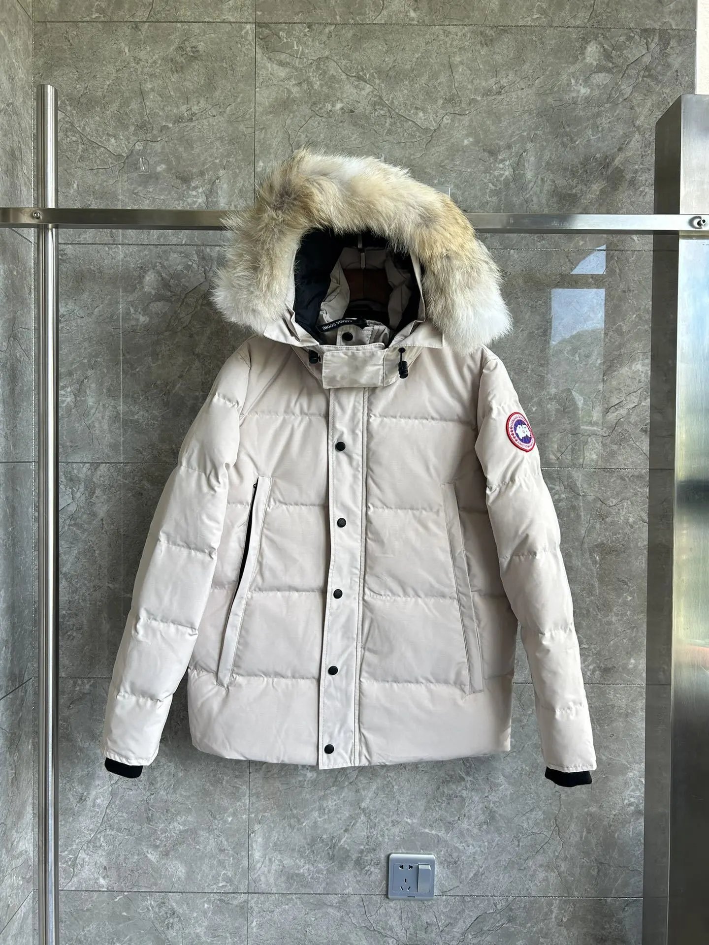 Milk white red label