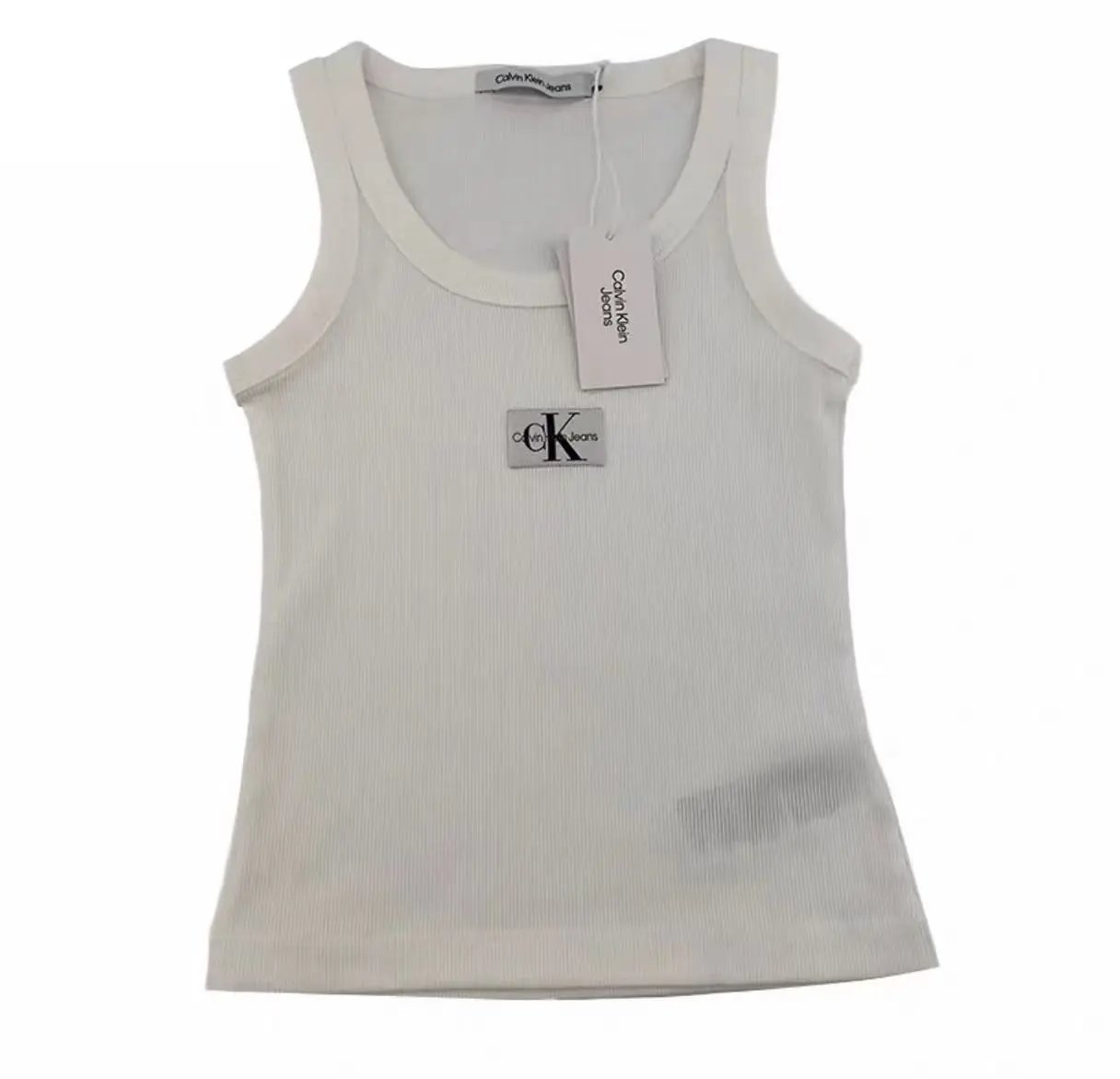 White, 1 piece