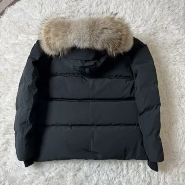 Canada Goose chelsea: seller detail photo 4