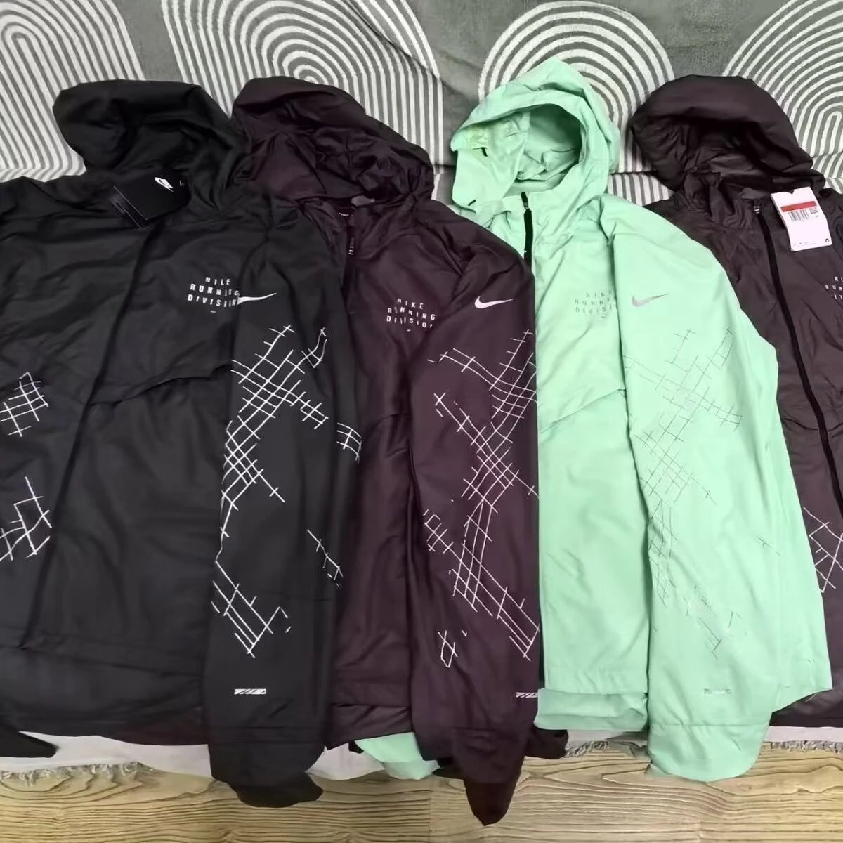 Spider Jacket (Black, Red, Green, Note Style)
