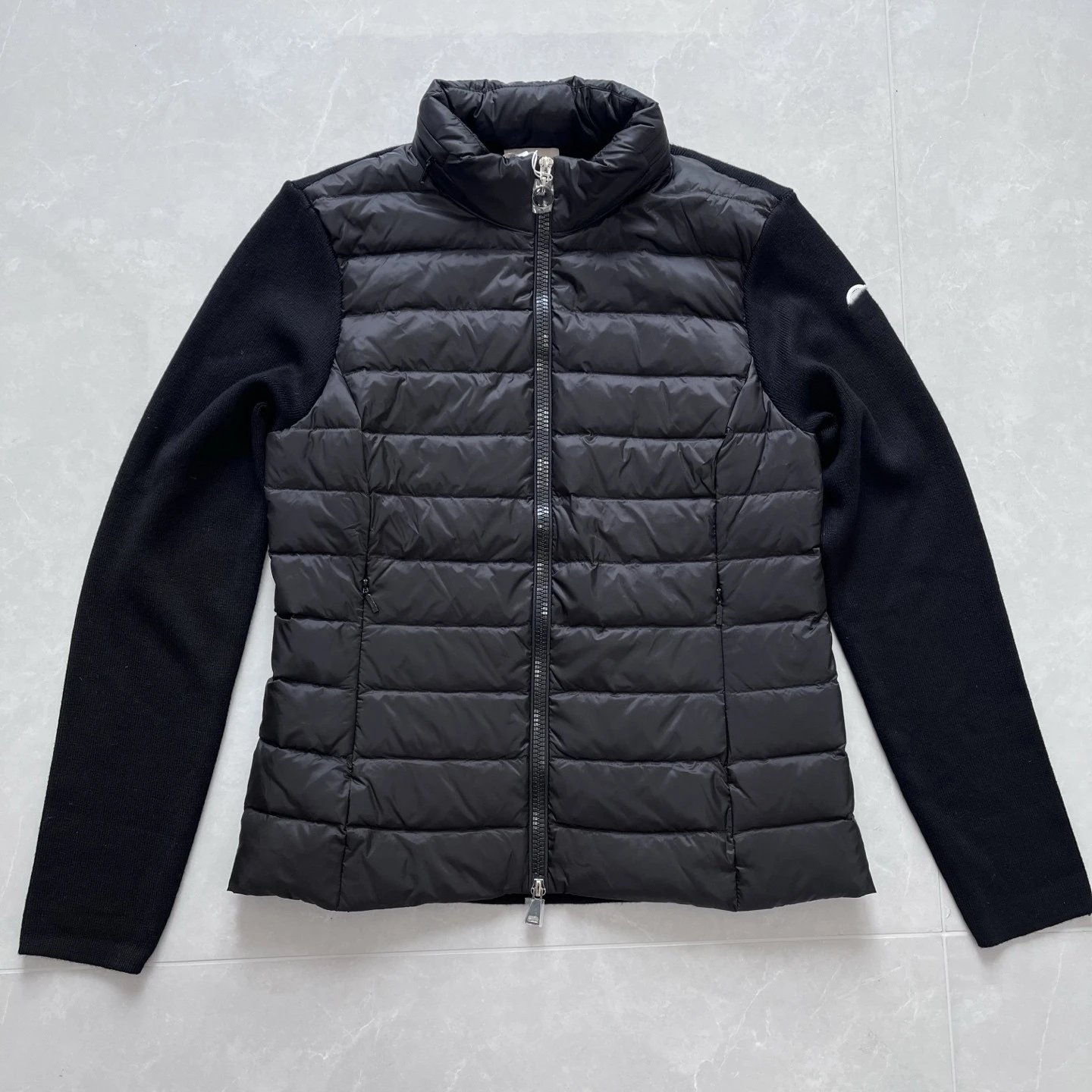 Moncler Down Jackets Hooded puffer jacket — Spliced black 2