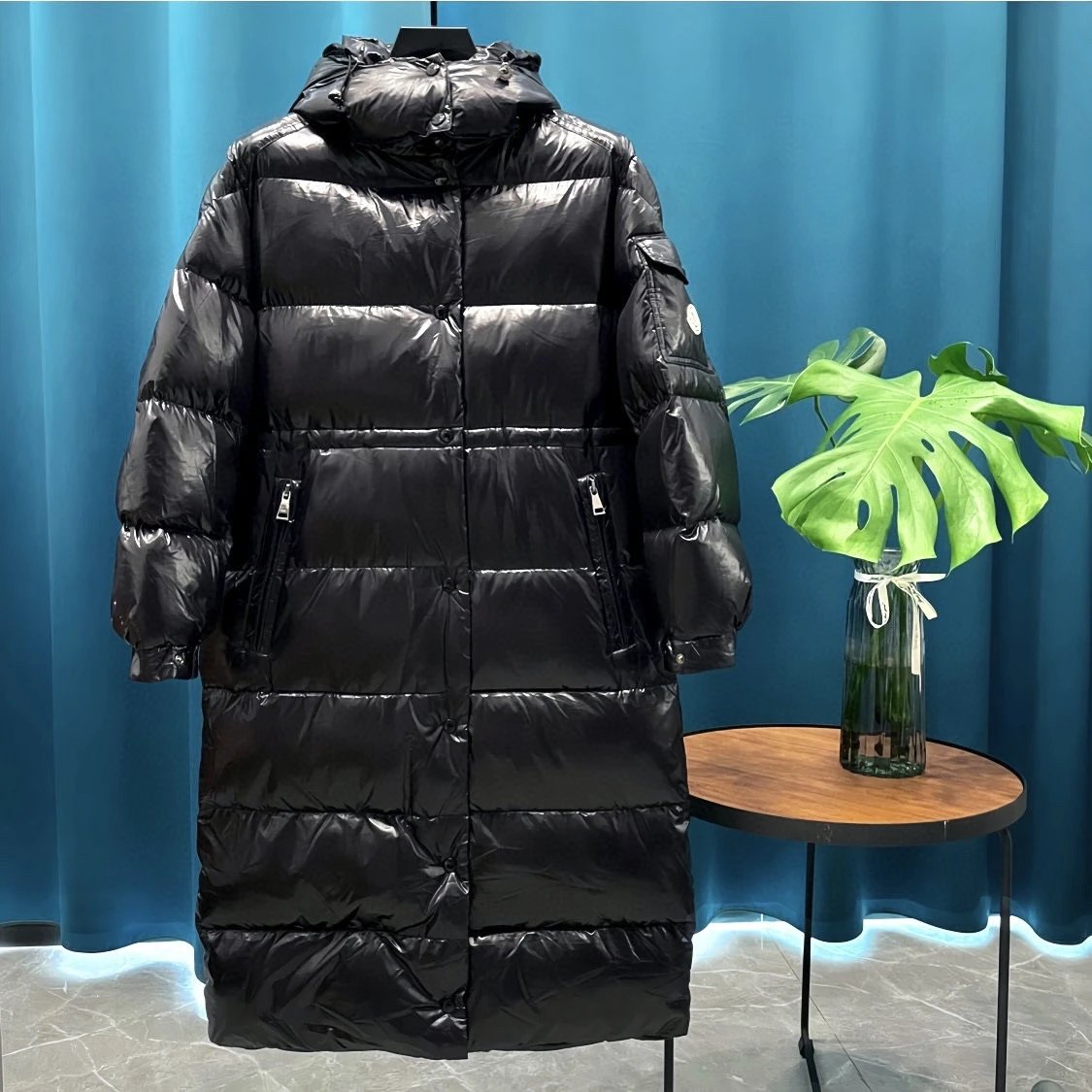 Moncler Down Jackets Hooded puffer jacket — Long black