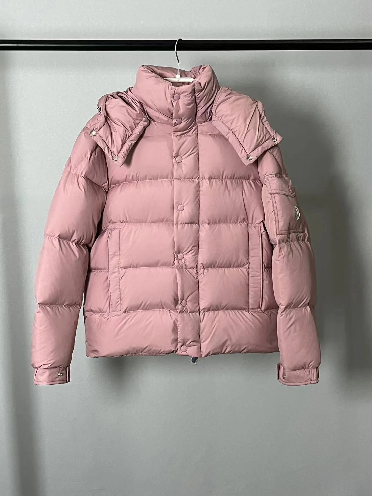 Moncler Down Jackets Hooded puffer jacket — Rose red