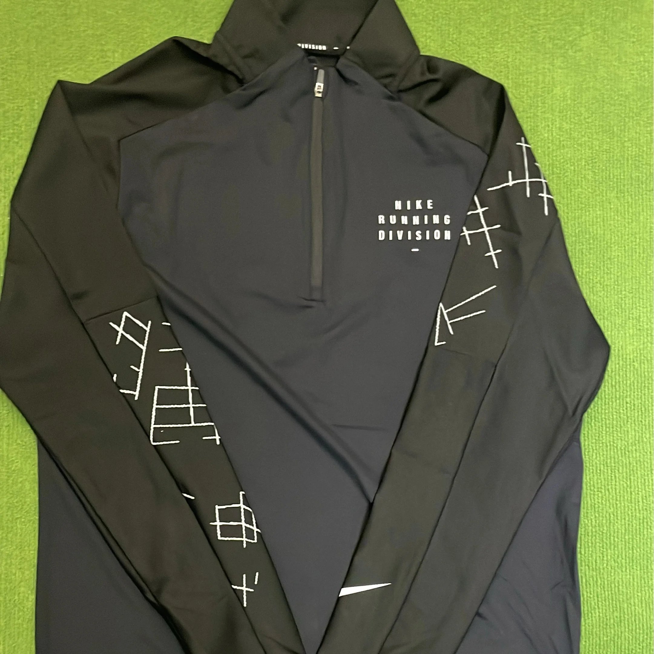 Model 02 Black Grey