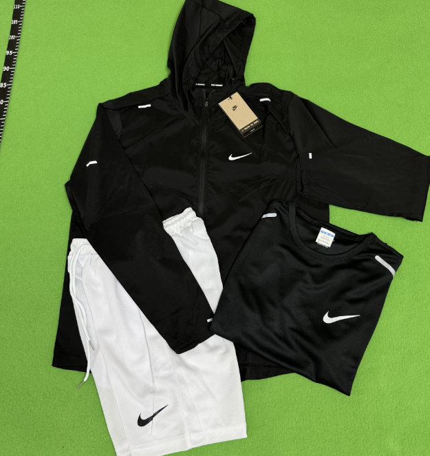 Nike Matching Sets Hooded windbreaker, T-shirt and shorts set image 7