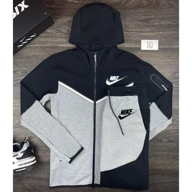 Nike Matching Sets Hooded windbreaker, T-shirt and shorts set — 6