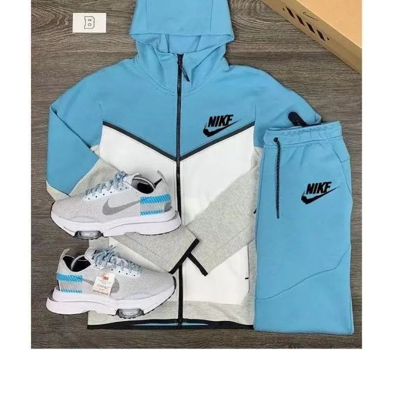 Nike Matching Sets Hooded windbreaker, T-shirt and shorts set — 9