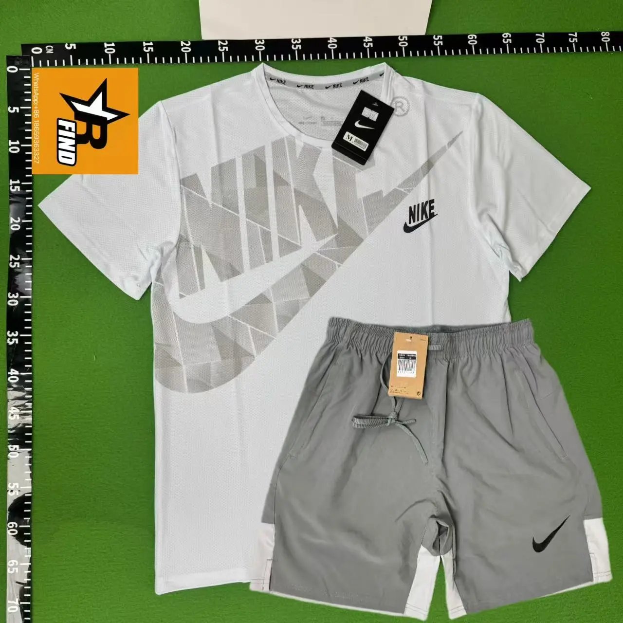 Nike Matching Sets Hooded windbreaker, T-shirt and shorts set — Set -3