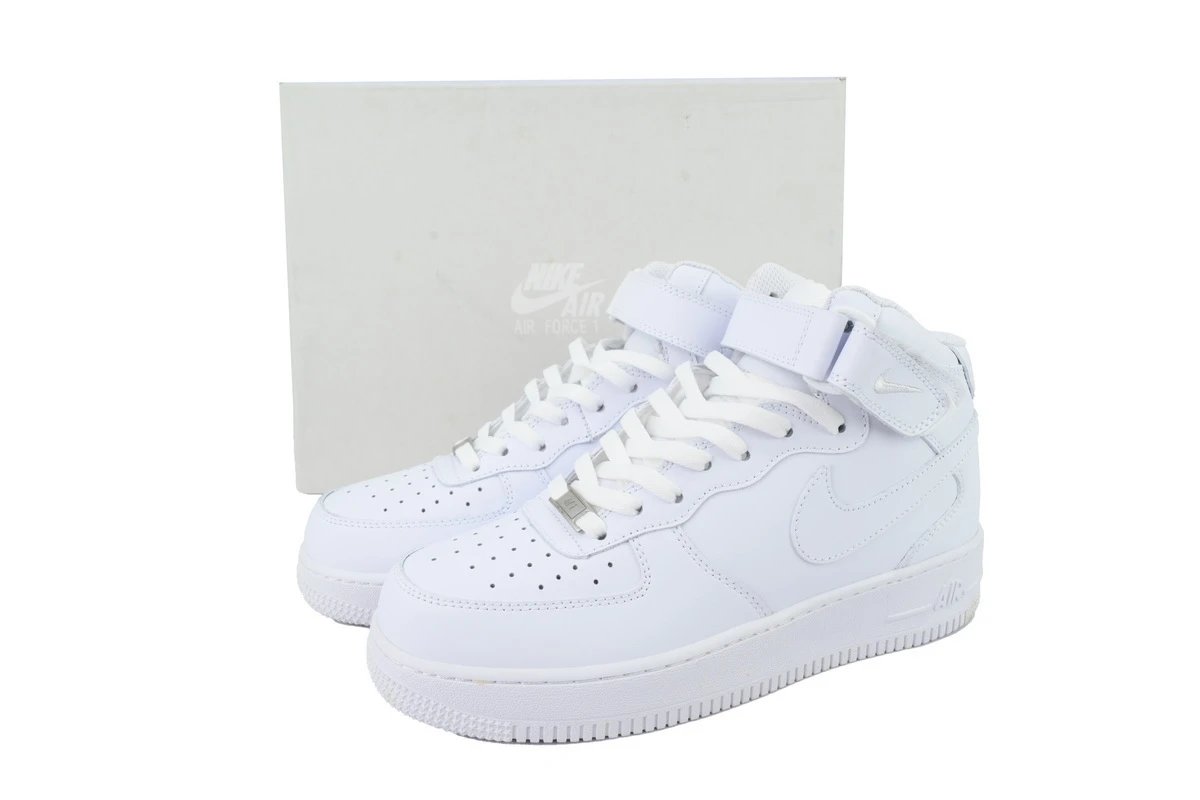 KJ Mid-Top Sneakers (U99)