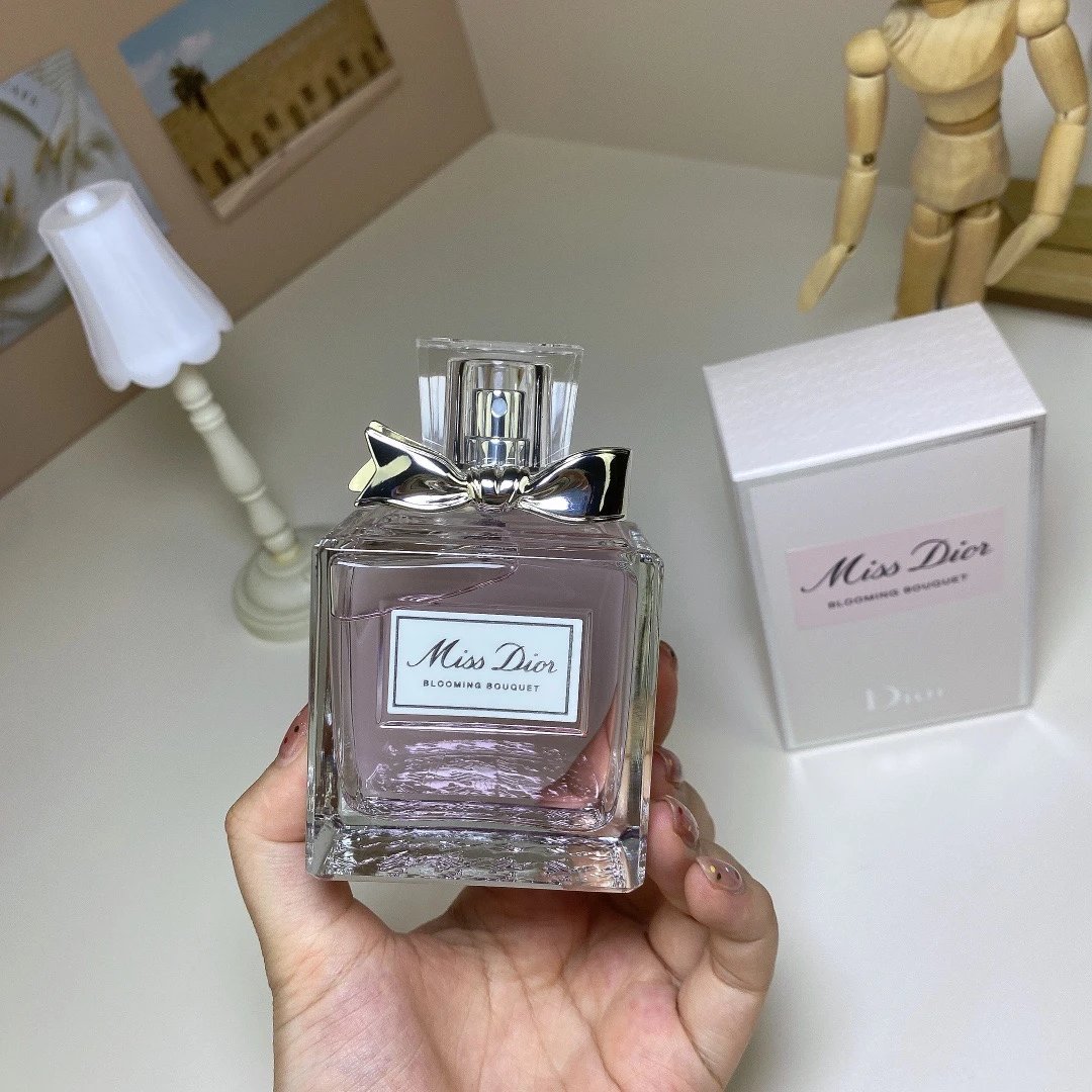 Miss Dior Perfume