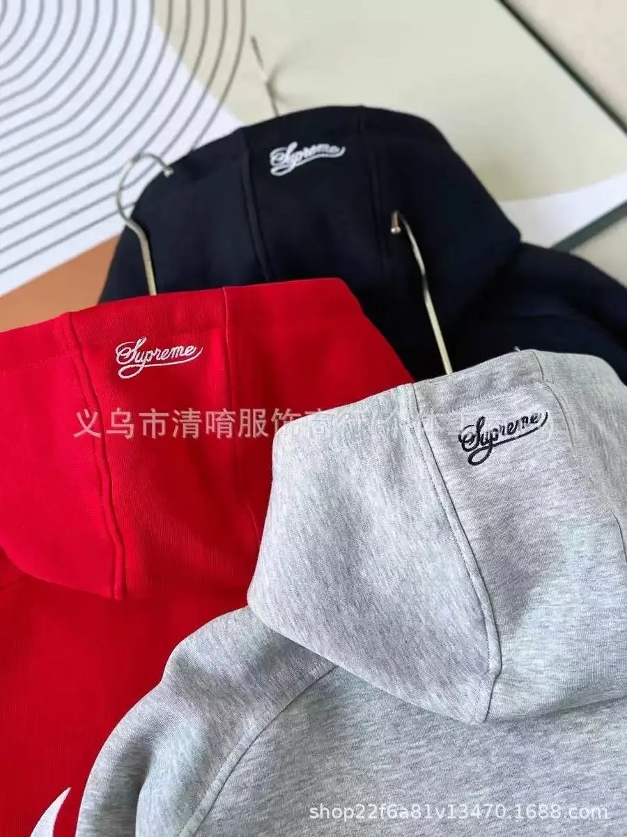 Nike Classic Hoodie Gray Sweatshirt - 20