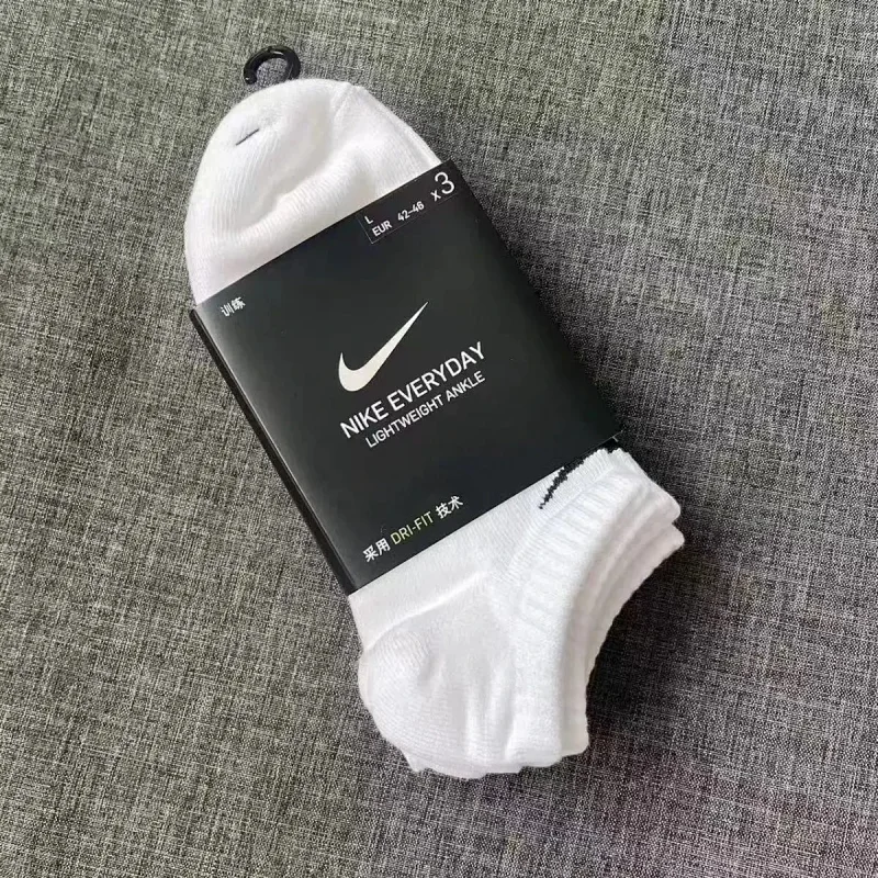 Nike 短筒 3双白色