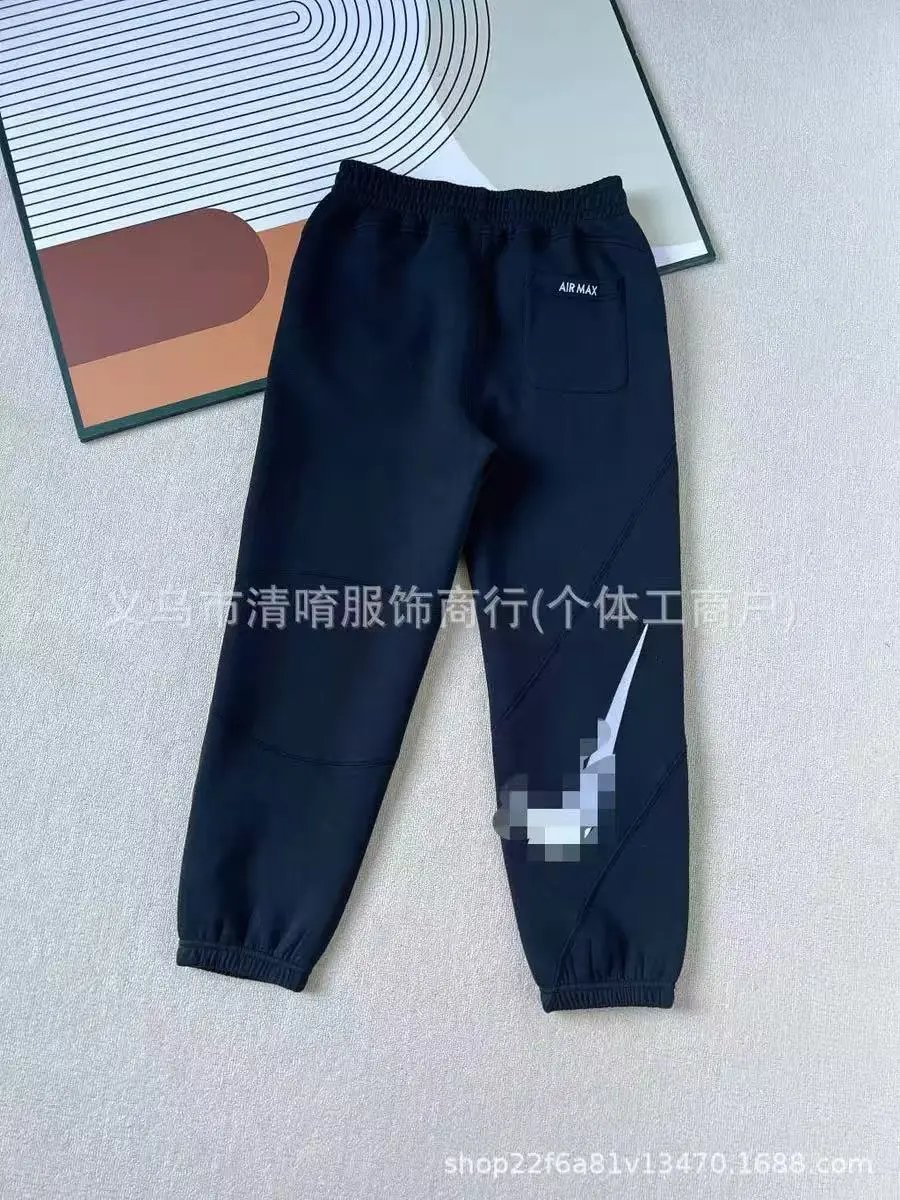 Nike Classic Hoodie Gray Sweatshirt - 17