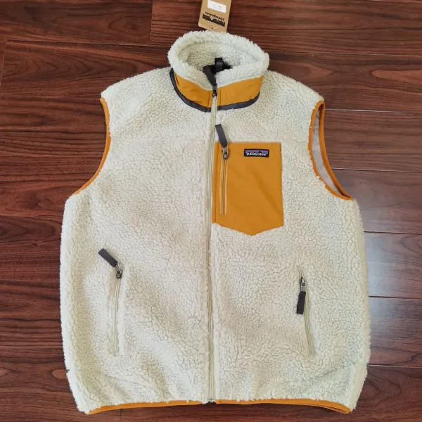 Patagonia Better Sweater Fleece Vest Beige/Navy Vest - 30