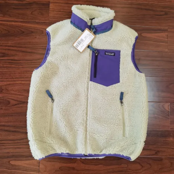 Patagonia Better Sweater Fleece Vest Beige/Navy Vest - 33