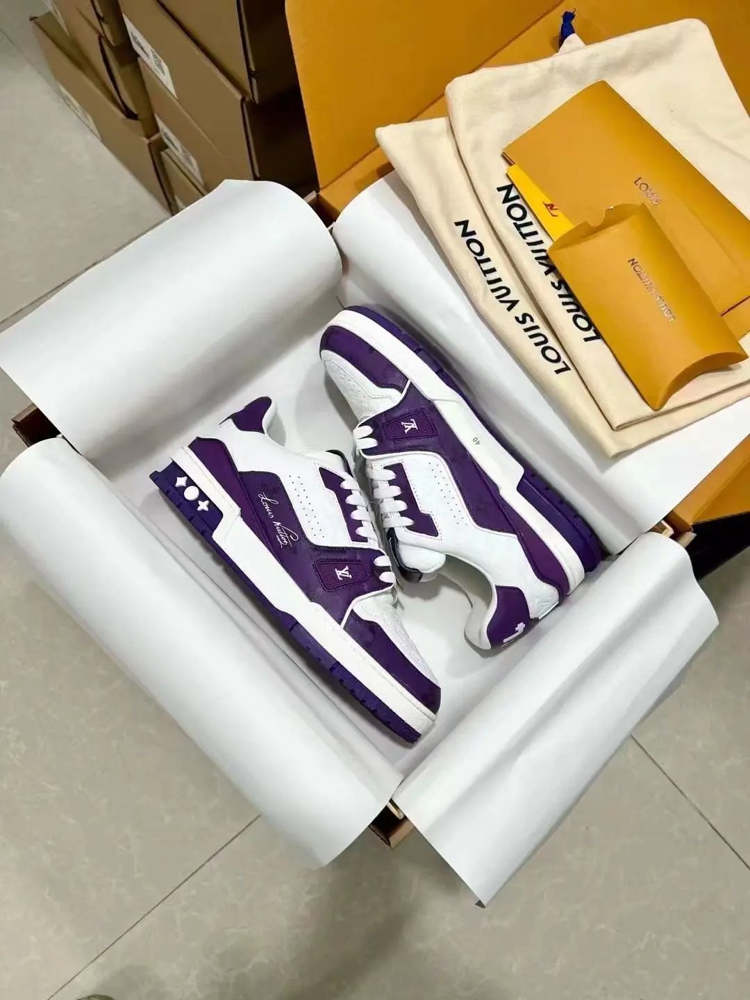 Louis Vuitton Purple White Sne