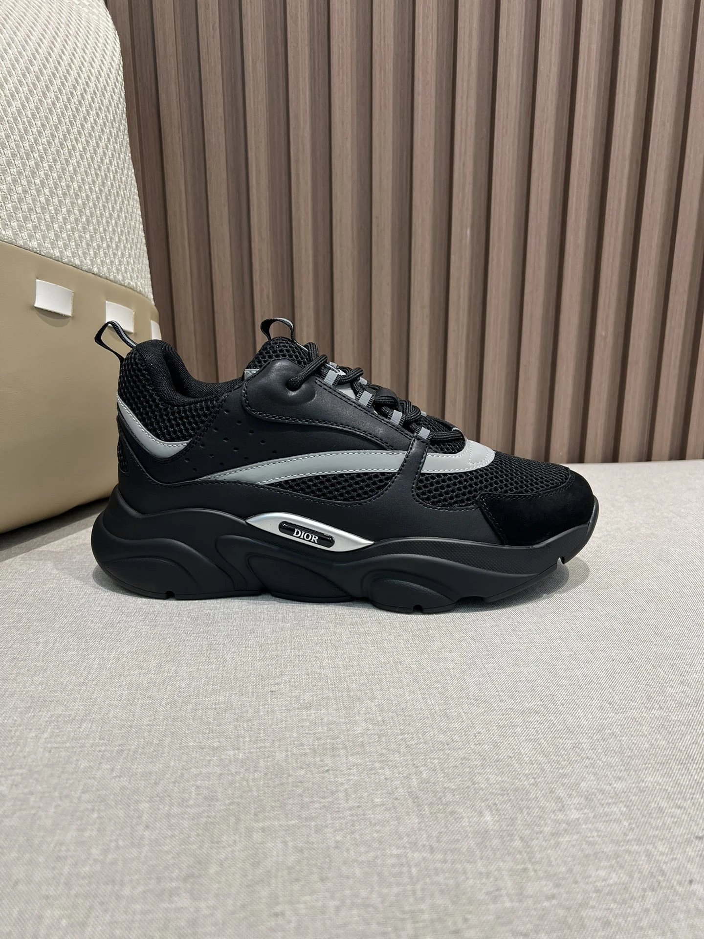 Dior B23 White Black Gray Chunky Sneakers - 7