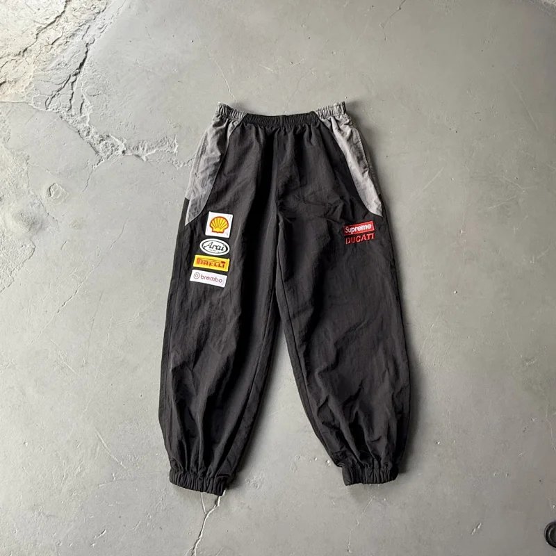 067 Black / Pants