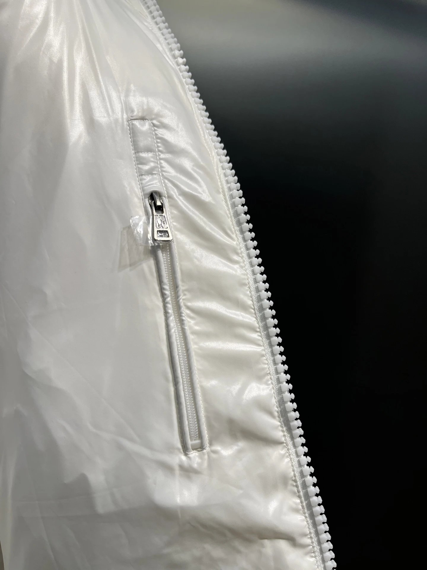 Moncler 10