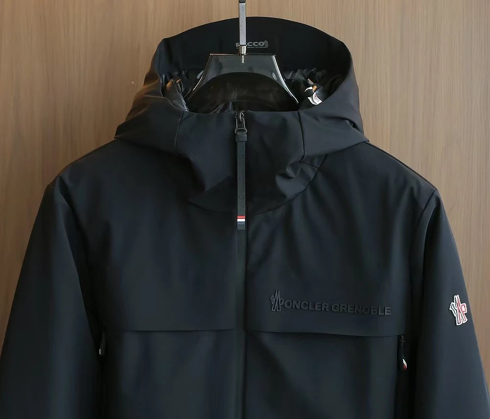 Moncler 3