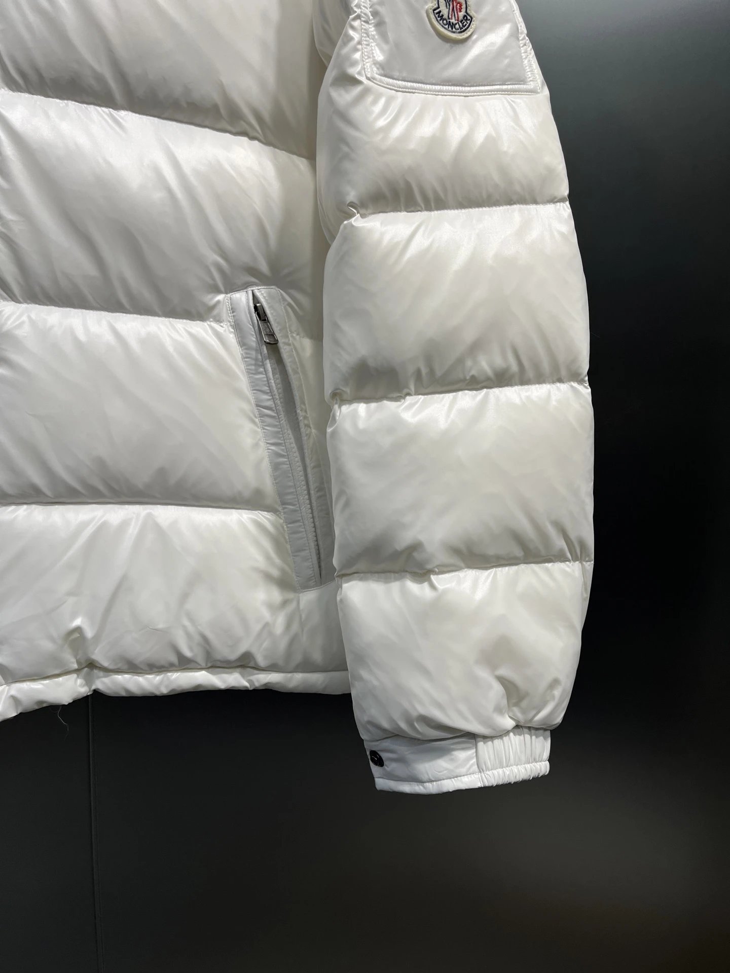 Moncler 6