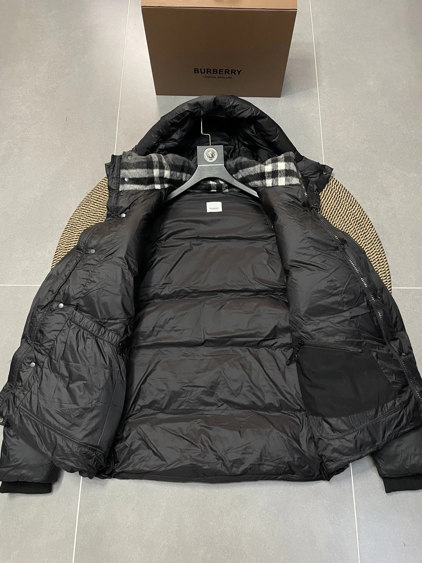 Burberry 3