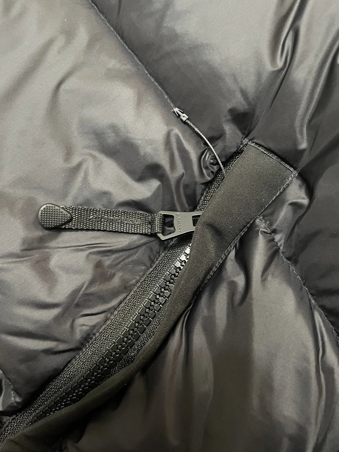 Burberry 6