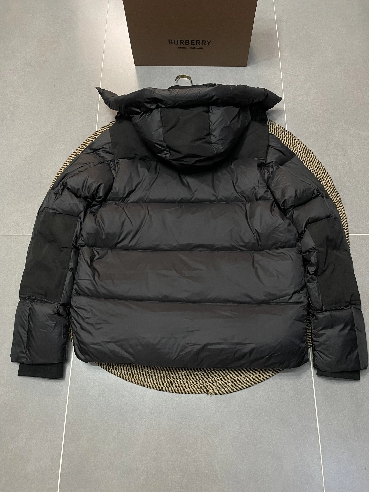 Burberry 2