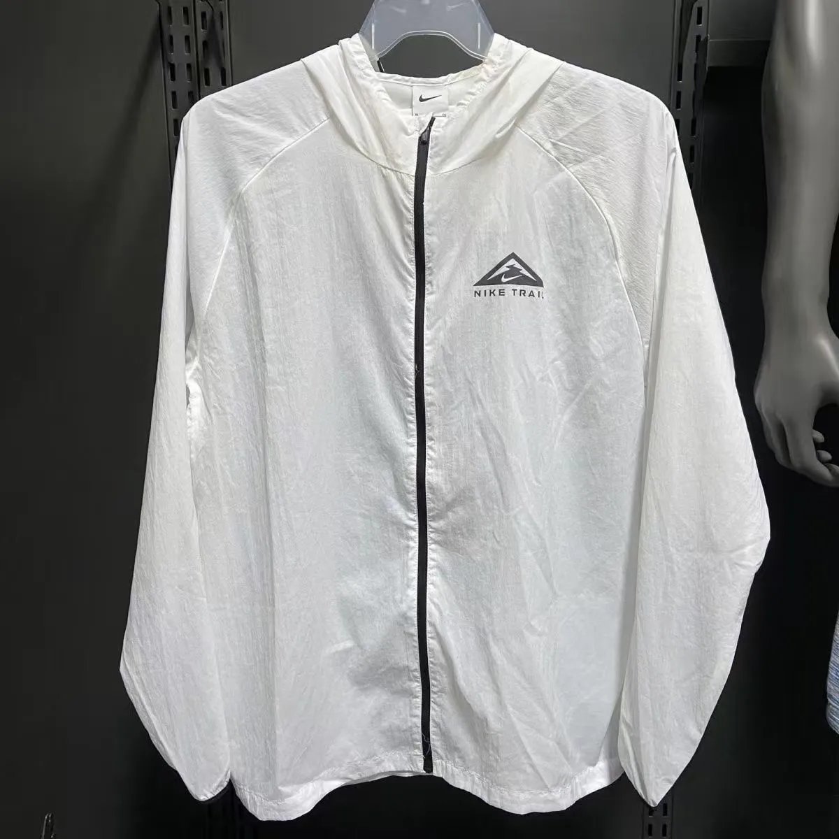 Nike Jackets Hooded zip-up windbreaker — Peak White Long Sleeve