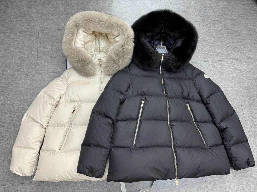 Moncler Fur Collar Hooded Down Puffer Jacket