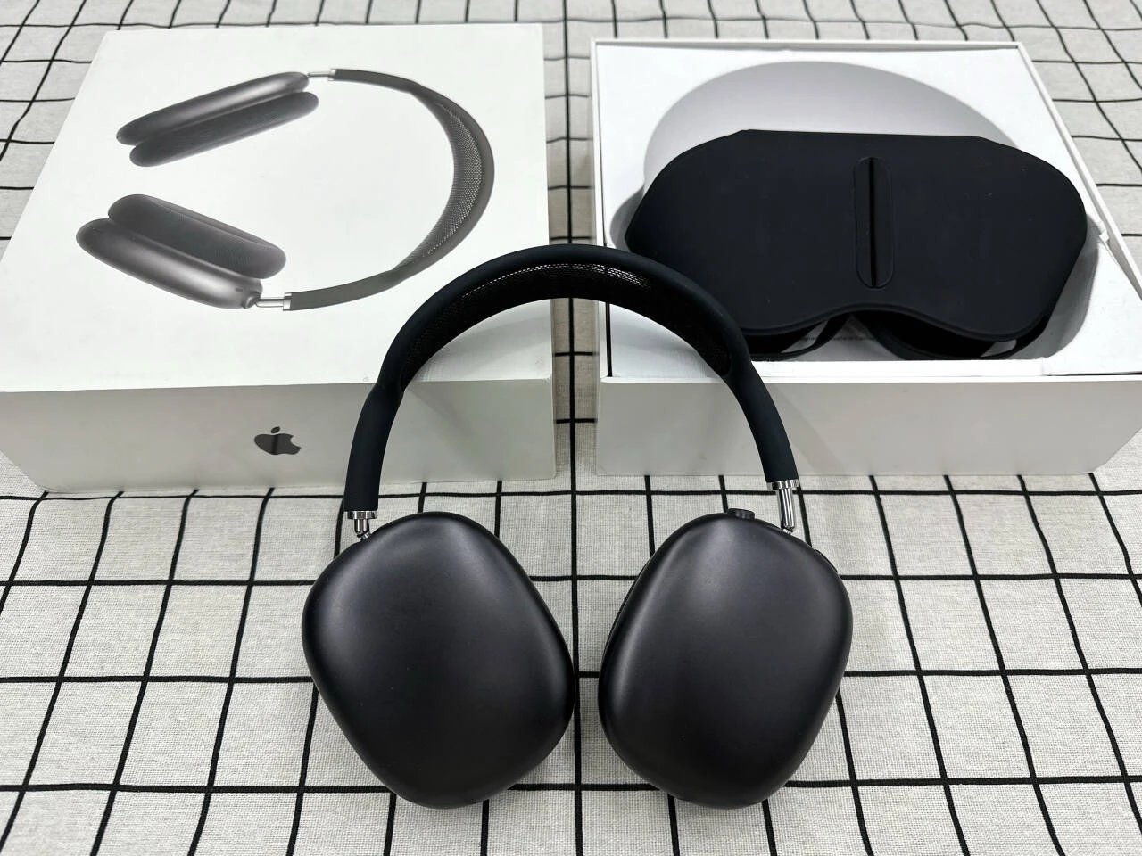 PG - Cancelling Earphones Factory Direct Sales
