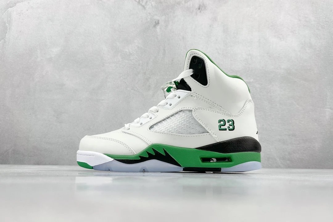 White green DD9336-103 40-47.5
