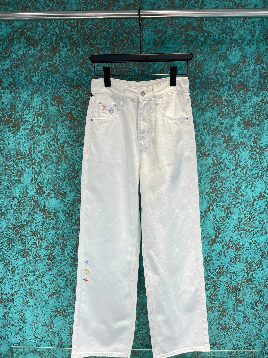 Product view 18