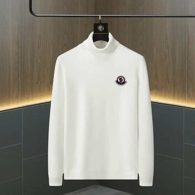 Moncler Logo Embroidered Crewneck Sweatshirt Black and White - 11