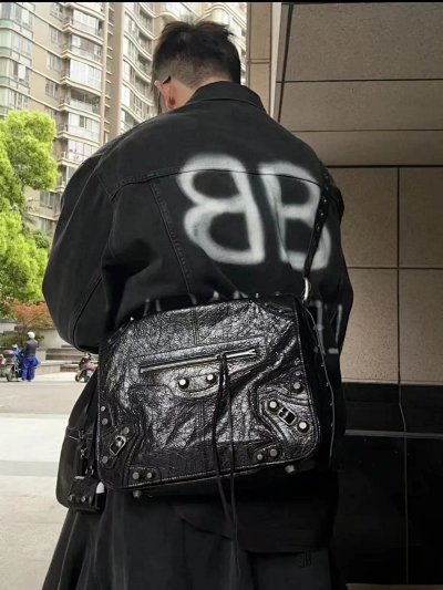 Balenciaga Le Cagole Crossbody