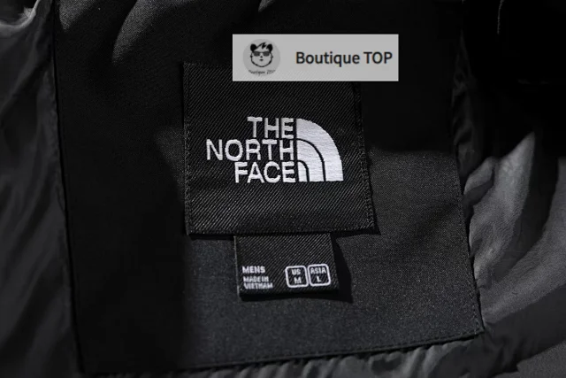 The North Face Jackets Hooded color-block zip-front jacket product detail image 2