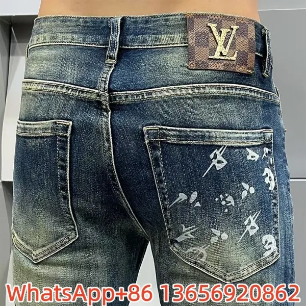 Louis Vuitton Embroidered White Denim Jeans - 17
