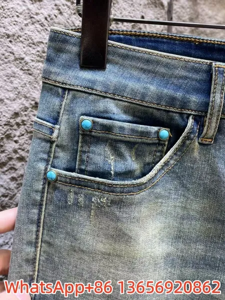 Louis Vuitton Embroidered White Denim Jeans - 7