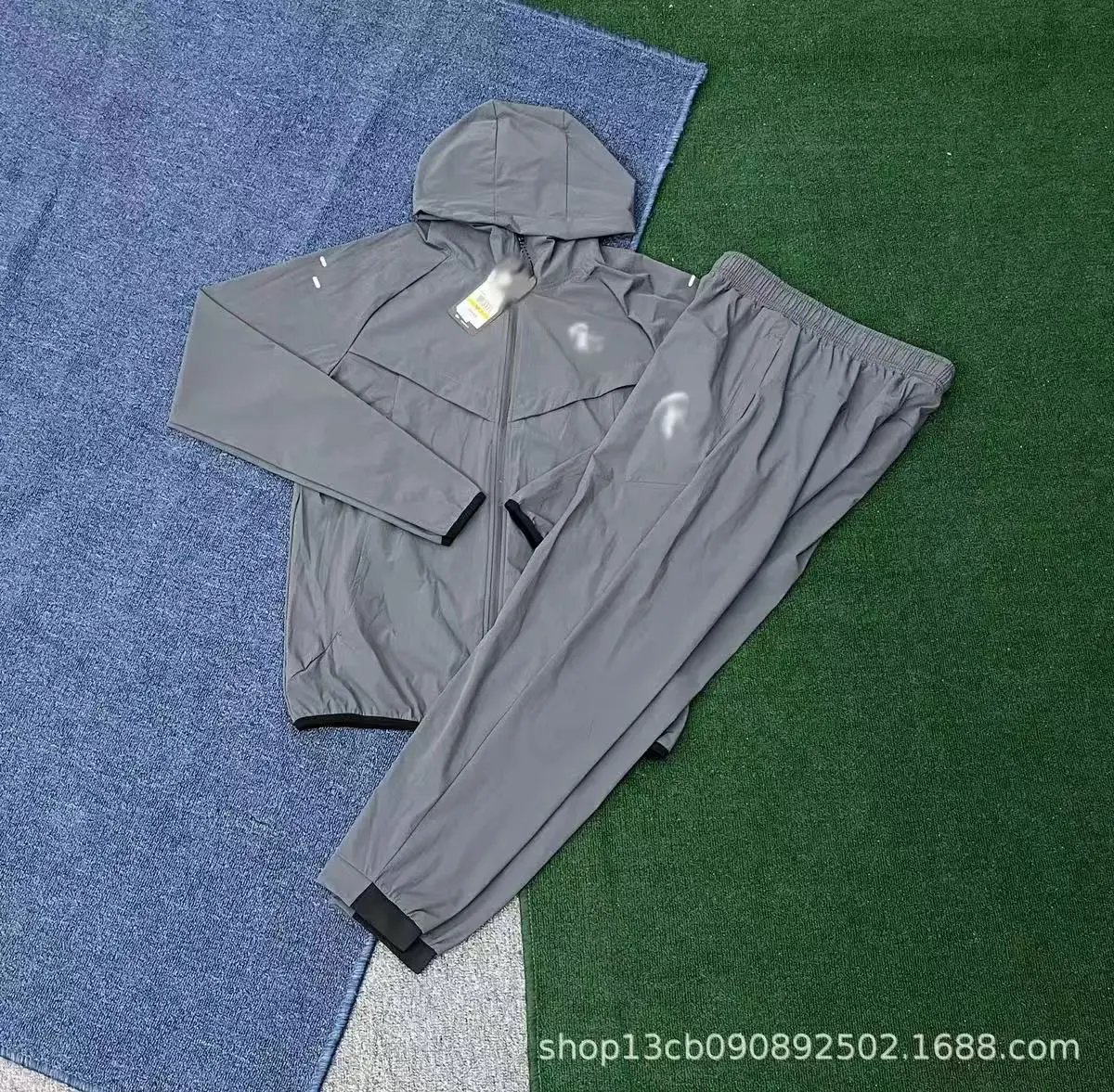 Set - Grey+Grey