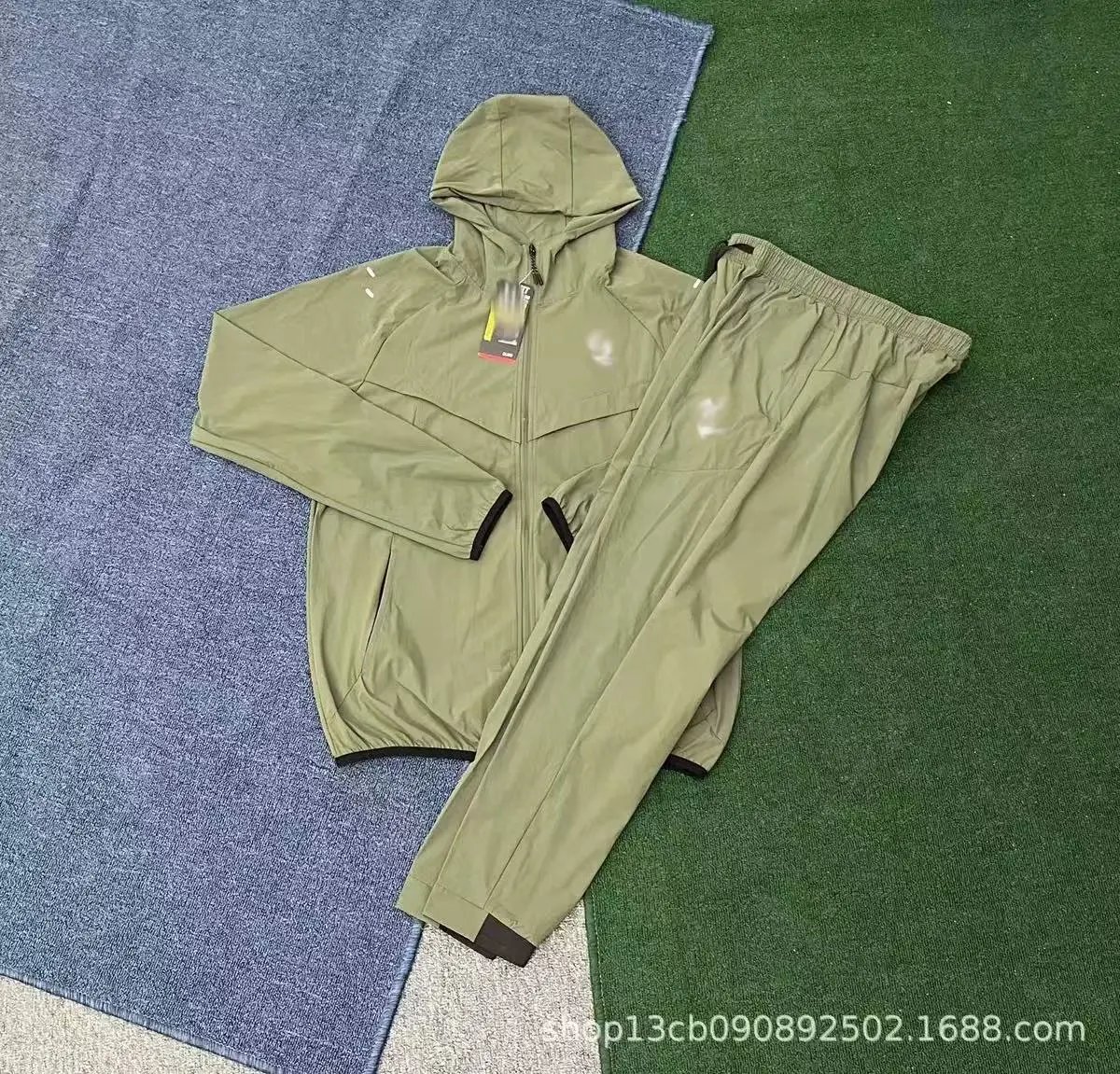 Set - Green+Green