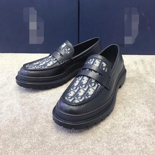 Dior Leather Shoes Monogram Panel Lug-Sole Loafers product detail image 3
