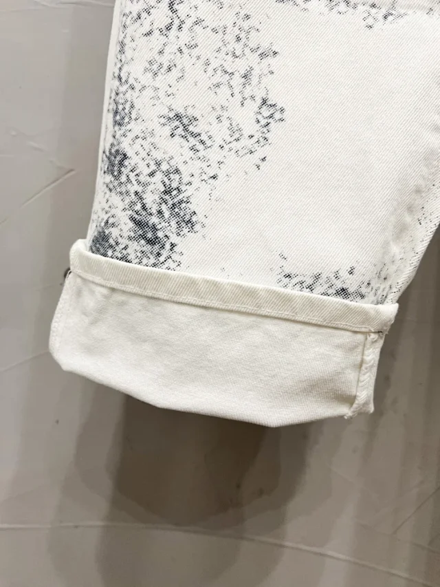 Unbranded Ink sketch print denim jacket and jeans product detail image 9