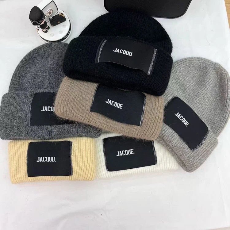 Jacquemus Le Bonnet Jacquemus Knit Beanie Collection - 007435