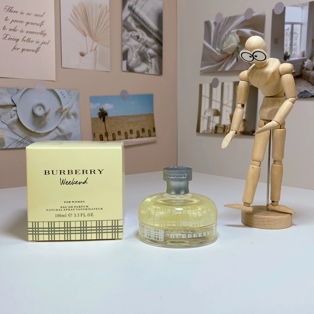 Burberry Model 3360 - Weekend Women’s eau de toilette 100ml