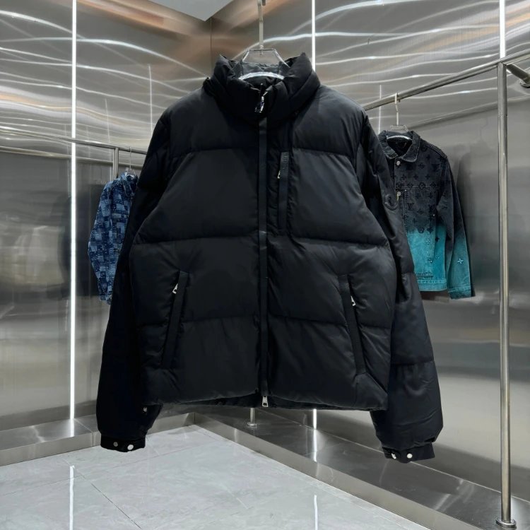 Moncler Stand Collar Multi-Pocket Short Down Jacket