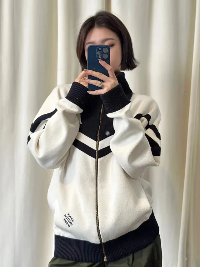 Louis Vuitton Knitwear Color-Block Chevron Full-Zip Knit Cardigan product detail image 4
