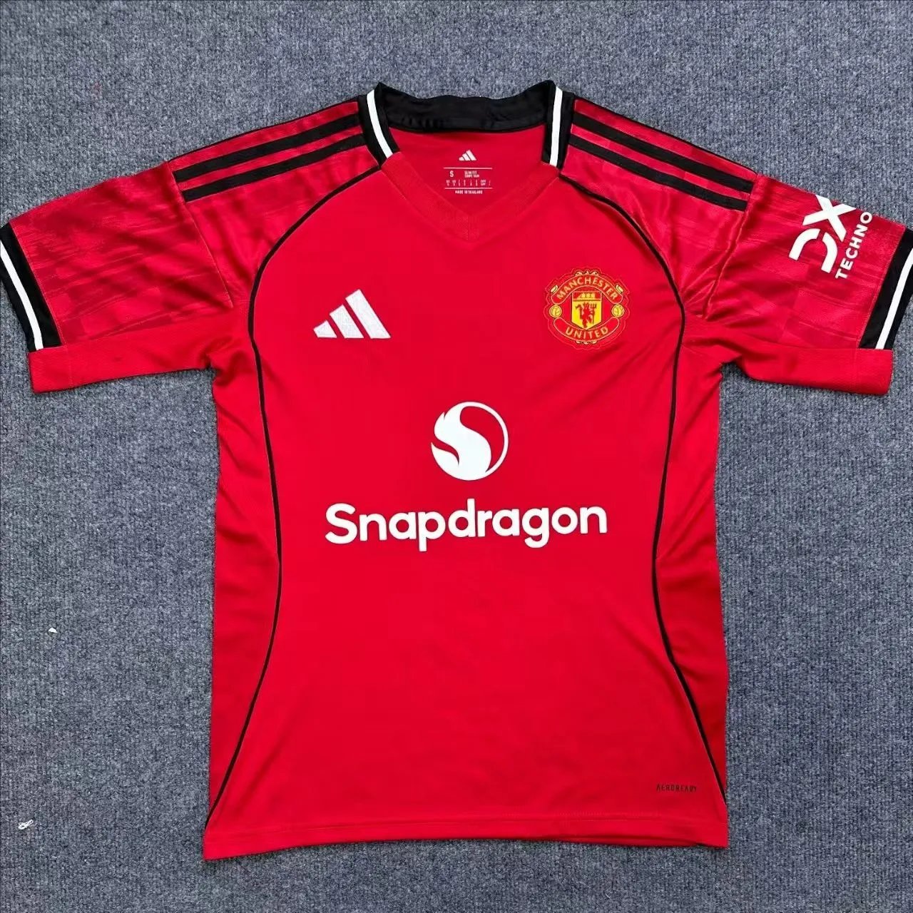 25-26 Manchester United home