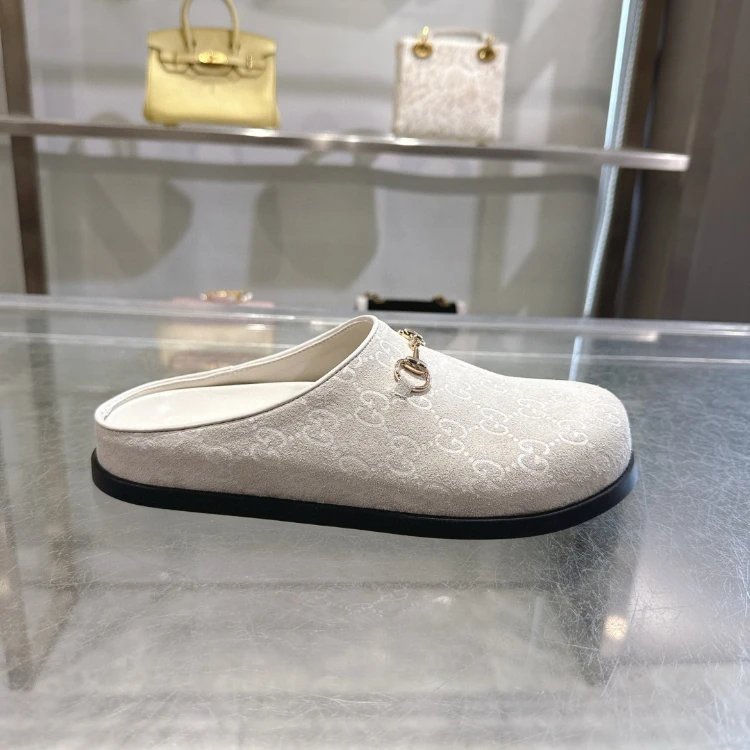 Gucci Slippers GG Monogram Horsebit Closed-Toe Mules — Figure 6