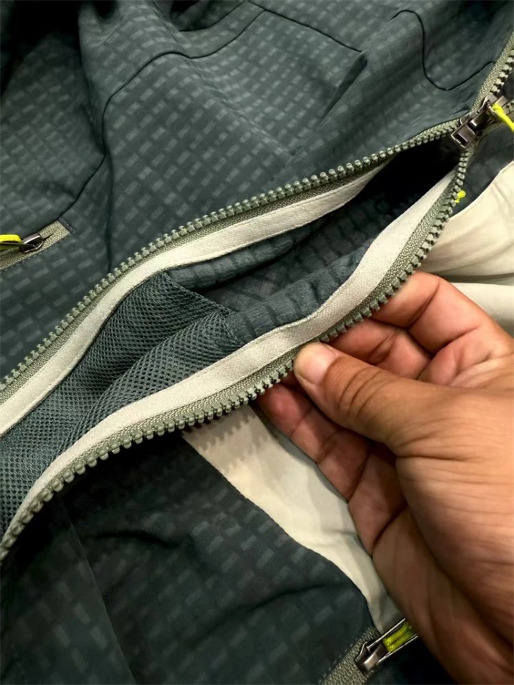Patagonia Jackets R2 TechFace Hooded Jacket image 7