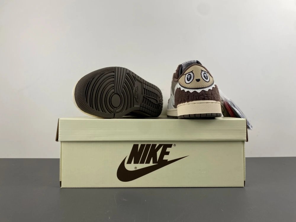 Nike Sneakers Low-Top Reverse-Swoosh image 5